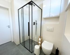 Fantastays - Sunny Cloud