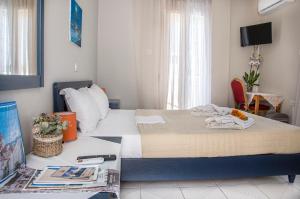 Double Room with Balcony room in Christina Rooms