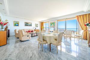 Appartements Spacieux appartement vue mer et montagne : photos des chambres