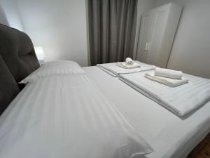 Seaside holiday house Pisak, Omis - 22862