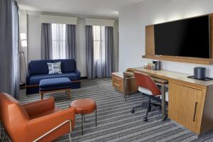 Courtyard by Marriott Nashville Downtown