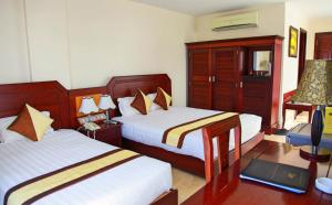 Phòng Tiêu Chuẩn 2 Giường Đơn Hướng Núi (Standard Twin Room with Mountain View)