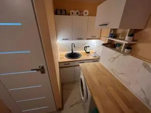 Kamienica Partyzantów - Młynary