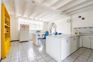 Habitación con baño privado