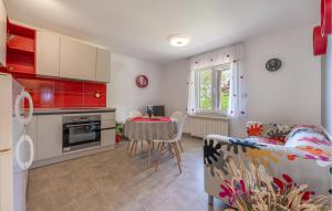 Beautiful Apartment In Pazin With Wifi 