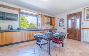 Stunning Home In Bosconero With Kitchen