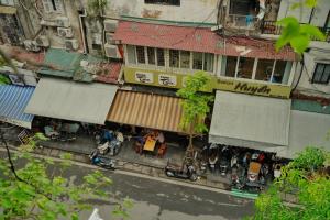 Bu Studio Hoan Kiem Lake
