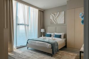 Clever Guest 021 Condor Marina Star