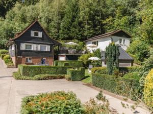 Panorama Modern retreat