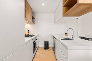 Serain Residences on 263 Normanby Road