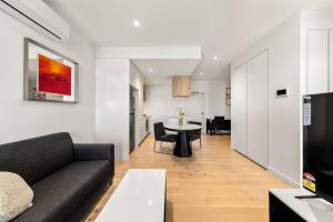 Serain Residences on 263 Normanby Road