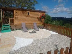 La casetta sotto l'albero LA CAROVANA GITANA - Cupello