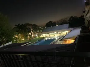 Givande Studio at One PonteFino - Lapolapo