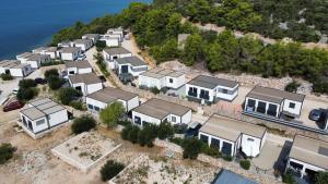 Mobilhome NaMore C4, Tisno