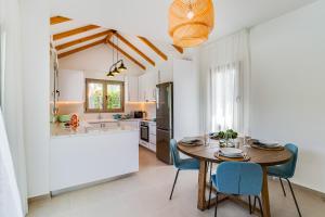 Villa Sophia by Ezoria Villas