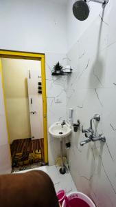 The Little Peaceful Cozy Home ! Aadhish Homestay