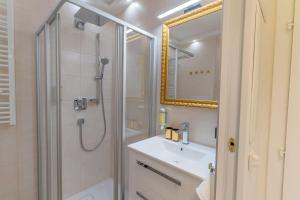 CT-GOLD Penthouse Bodensdorf Amatera privater Seezugang Hallenbad, Skiarena Gerlitzen