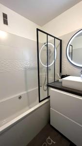 Superbe Appartement 2 chambres avec vue sur la mer et la montagne