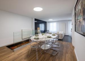 Appartements News ! Loft Movie Station Champagne : photos des chambres