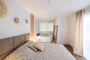 Appartements News ! Loft Movie Station Champagne : photos des chambres