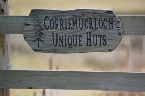 Corriemuckloch Unique Huts