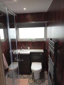 11 Headwards Retreat