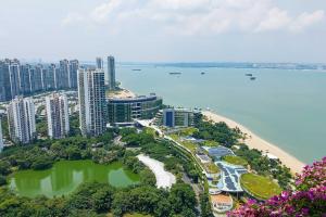 Carnelian Tower Hotel at Forescity 4124 with WIFI
