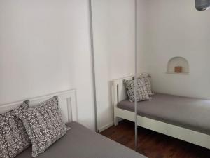 Centrally-located stylish place