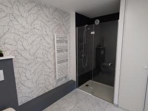 Appartements Evasion en bord de mer - 350m plage - Garage prive : photos des chambres