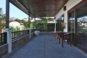 2 Bedroom Private Pool walking distance to the Seminyak beach
