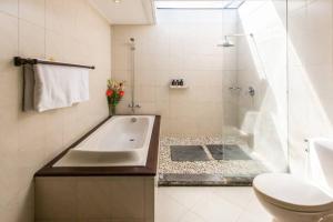 2 Bedroom Private Pool walking distance to the Seminyak beach