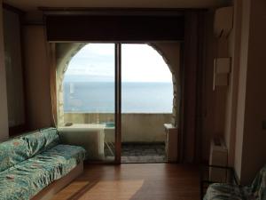 Alloggio a picco sul mare