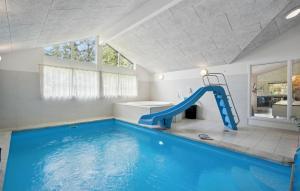 Holiday Home Blåvand With Fireplace 2