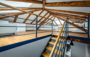 Cozy Home In Koromacno