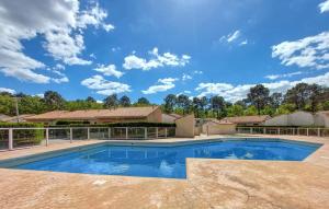 2 Bedroom Beautiful Home In Les Mathes