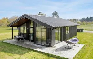 3 Bedroom Beautiful Home In Grenaa - Gjerrild