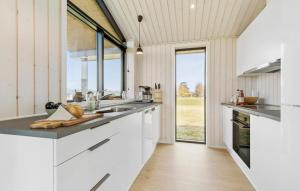 3 Bedroom Beautiful Home In Grenaa