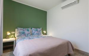 3 Bedroom Amazing Apartment In Opuzen