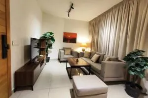 Spacious Nest 1-BR Apt in Ashrafieh - Nahr al Mawt