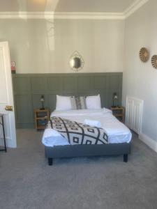 West Beck House Newcastle - Spacious Double Room