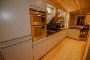 Chalets Maison du Bucheron : photos des chambres