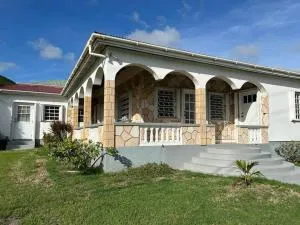 Casa Patricia - 尼维斯