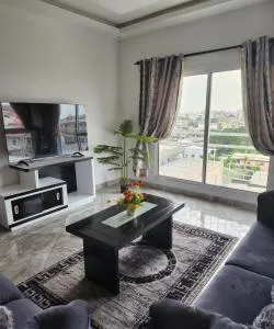 Magnifique appartement haut standing à Kotto, calme, propre, securise avec groupe electrogene et wifi - Gongolo