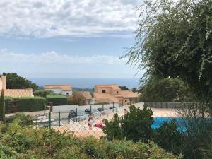 Appartements Tres joli appartement T2 40 m2 avec piscine : photos des chambres