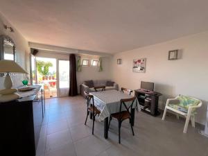 Appartements Tres joli appartement T2 40 m2 avec piscine : photos des chambres