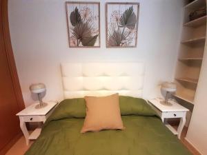 Gestiona2R - Apartamento con gran terraza y piscina