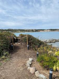 Maisons de vacances Casa Vista Bella - Maison en Corse avec grande terrasse et acces direct a la mer, Marine de Sant'Ambroggio entre Calvi et L'Ile Rousse : Maison 2 Chambres