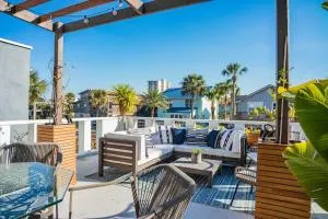 Beach Hideaway with Large Balcony, only steps to ocean ! - 大西洋滩