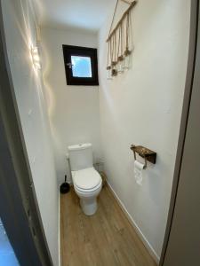 Maisons de vacances Casa Vista Bella - Maison en Corse avec grande terrasse et acces direct a la mer, Marine de Sant'Ambroggio entre Calvi et L'Ile Rousse : photos des chambres