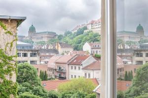 Castle View - NEW - Romantic